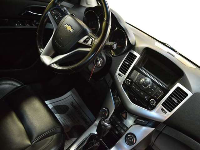 2012 Chevrolet Cruze LT 4dr Sedan W/2lt